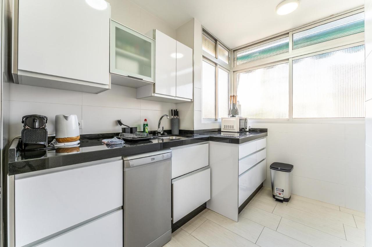 Sea View 2 Bedroom Apartment 2 Min Away From The Beach 토레몰리노스 외부 사진