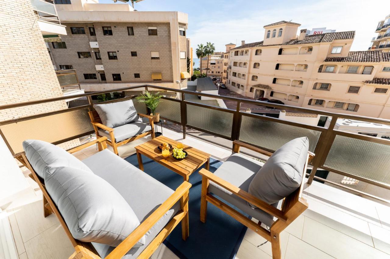 Sea View 2 Bedroom Apartment 2 Min Away From The Beach 토레몰리노스 외부 사진